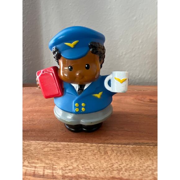 Vintage Fisher-Price Little People Pilot 2009 Yellow Blue Helicopter 2001 Works - Picture 4 of 13